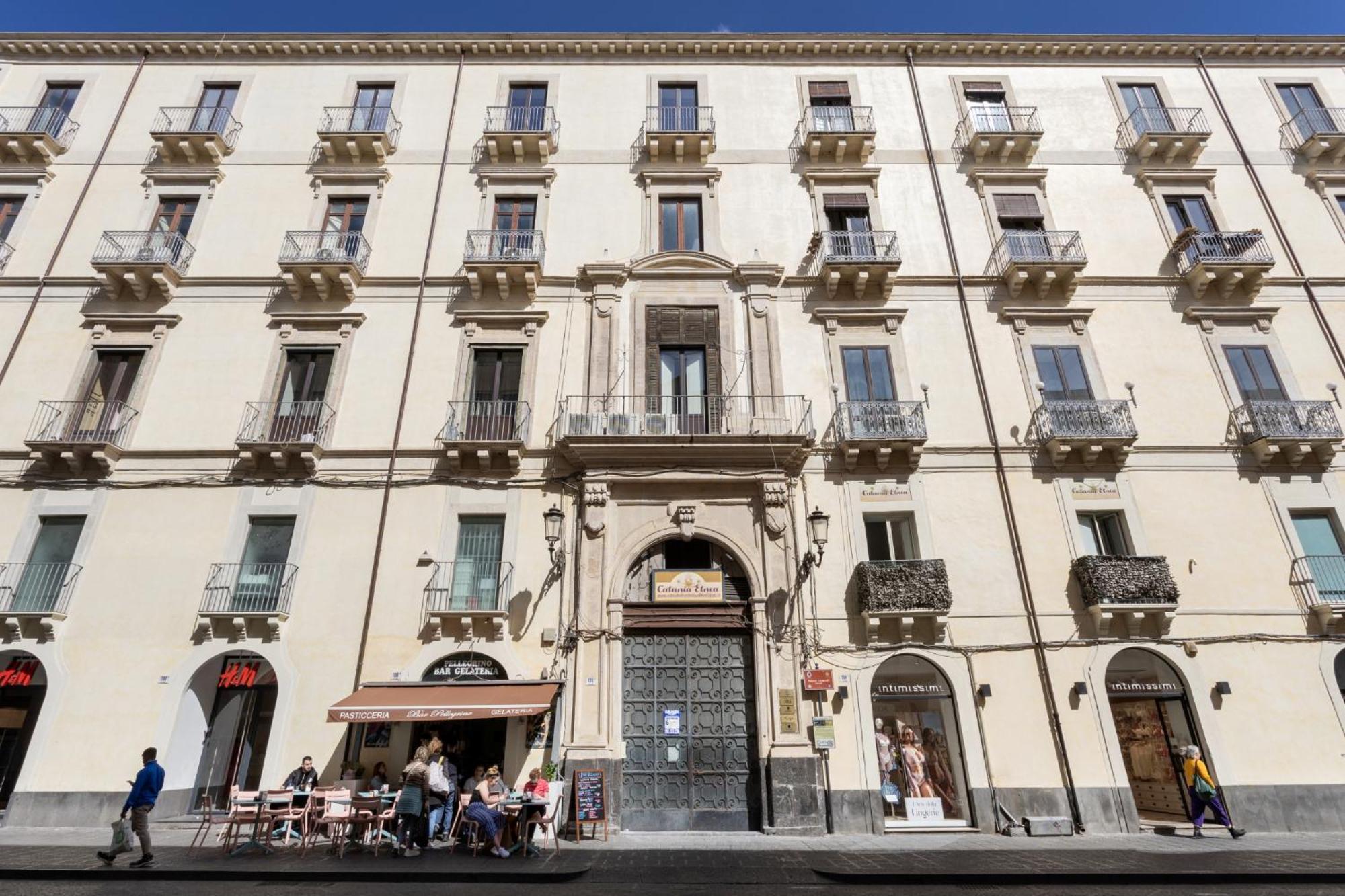 Palazzo Costarelli - Bed And Breakfast Catania Luaran gambar
