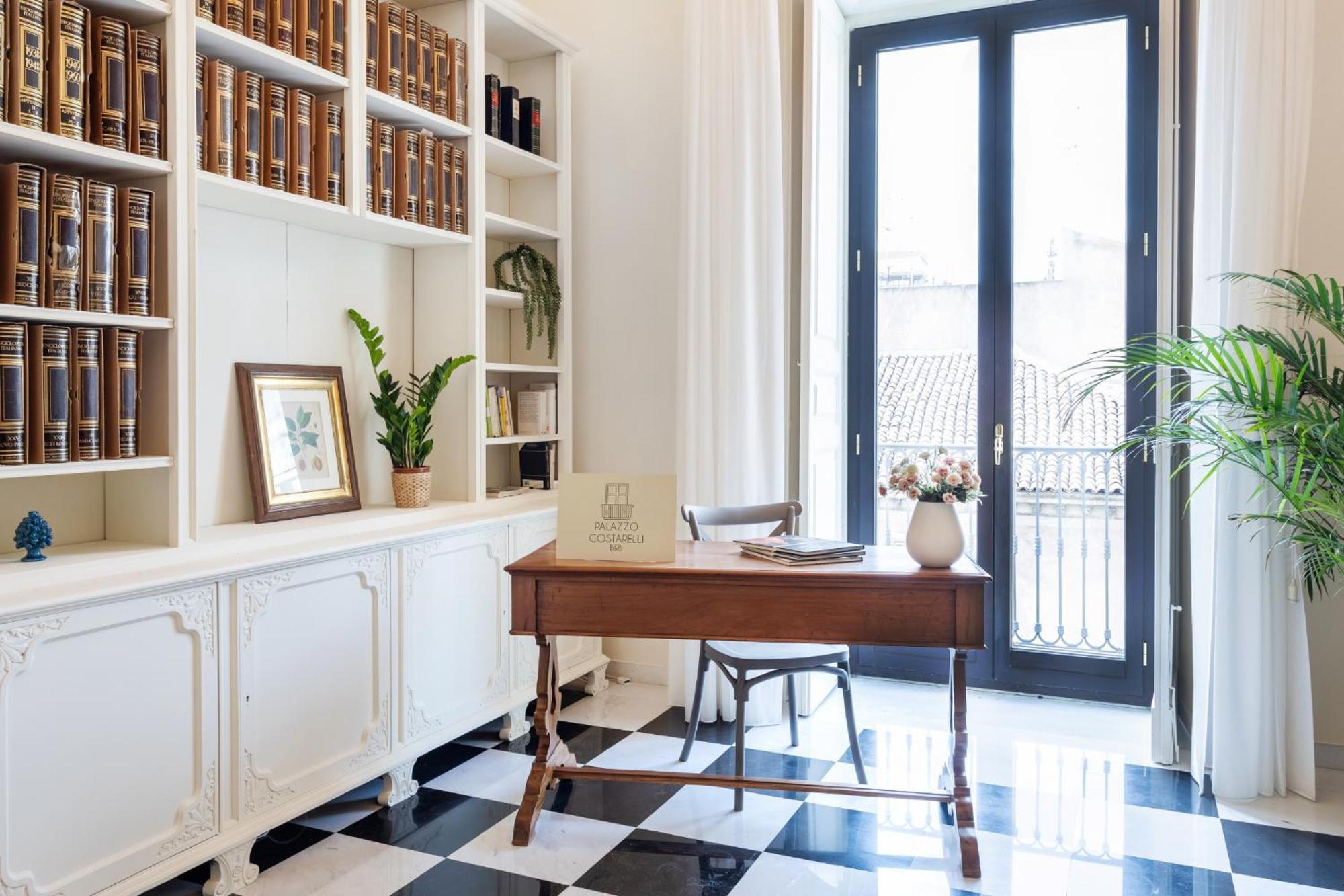 Palazzo Costarelli - Bed And Breakfast Catania Luaran gambar